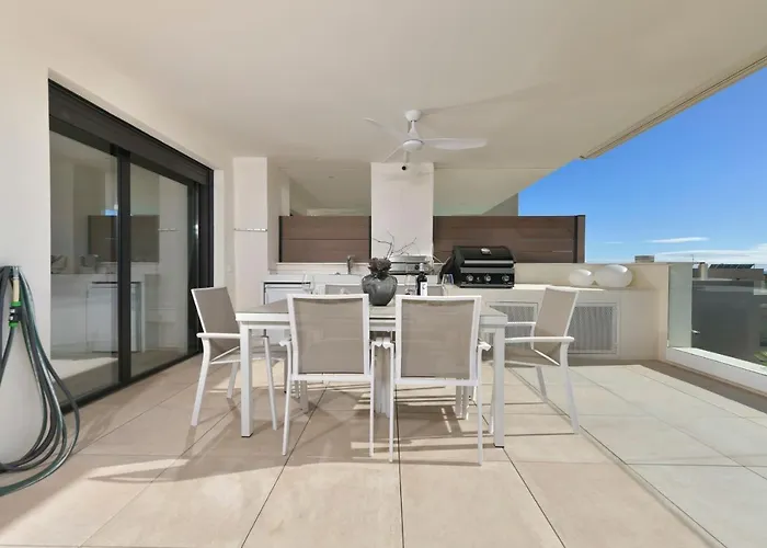 Luxurious 3 Bedroom Apartment In Jardinana Azalea In La Cala De Mijas