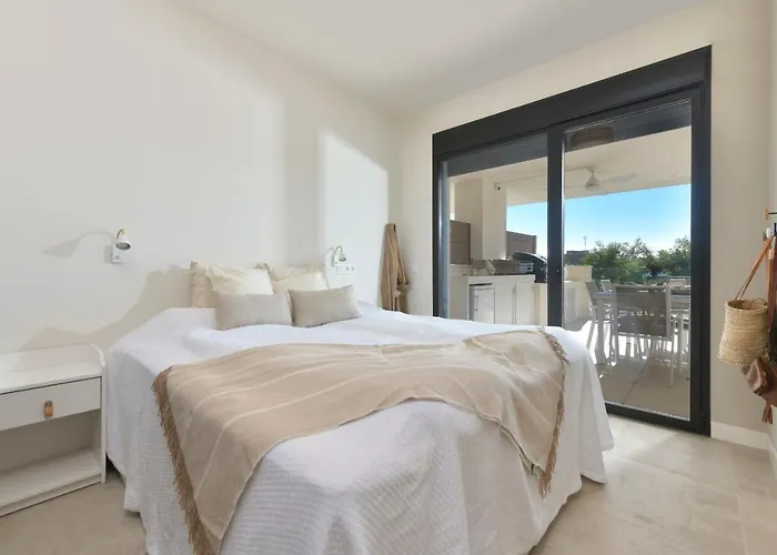 Luxurious 3 Bedroom Apartment In Jardinana Azalea In La Cala De Mijas